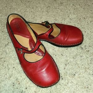 Born Bella Mary Jane 10